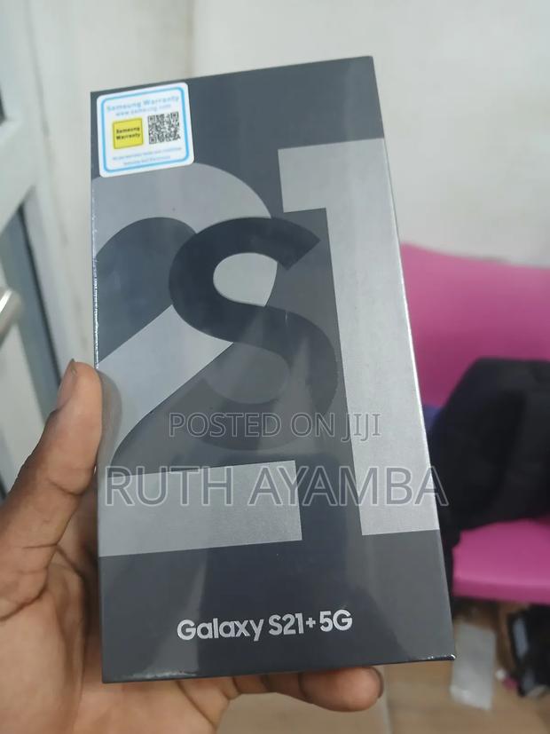 New Samsung Galaxy S21+ 5G 128 GB Black · Photo 4