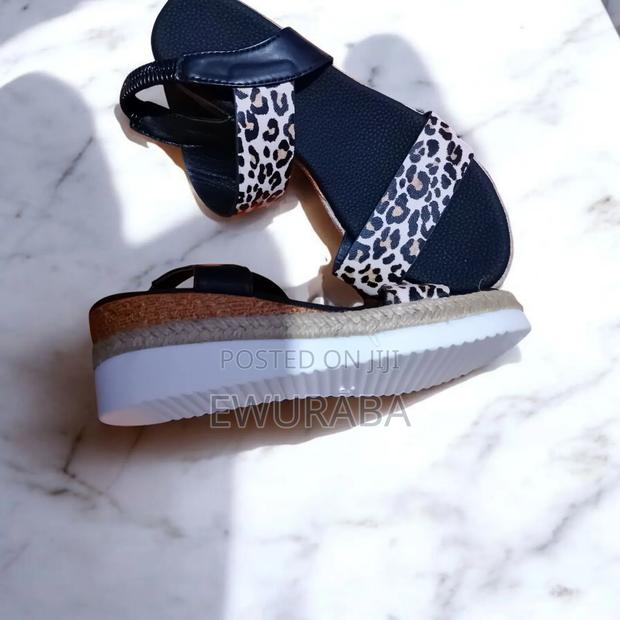 Ladies Classics Sandals photo 9