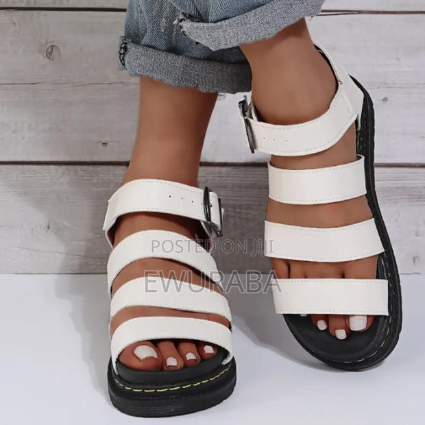 Ladies Classics Sandals photo 11