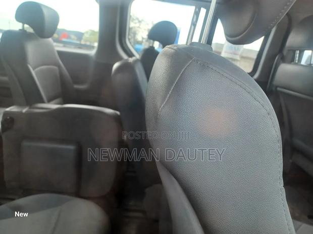 Hyundai Starex 2013 White