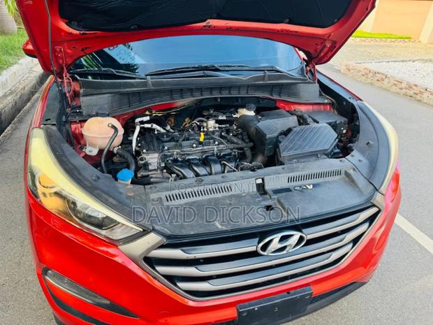 Hyundai Tucson 2016 Orange