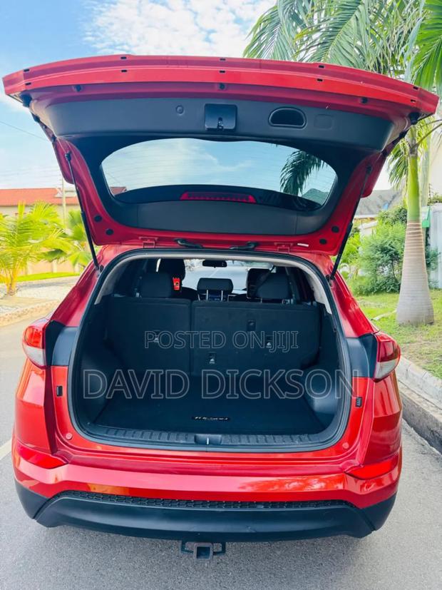 Hyundai Tucson 2016 Orange