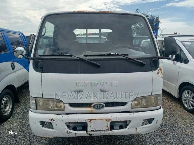 Kia Bongo Frontier White