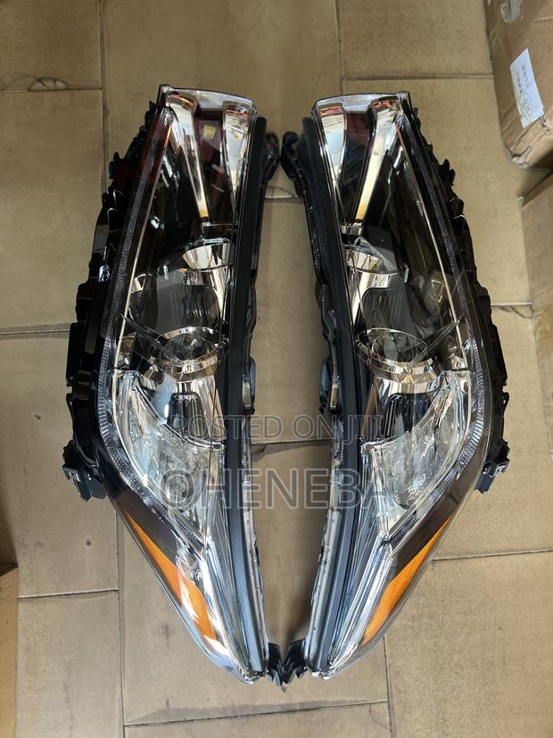 Toyota Highlander 2018 Headlight
