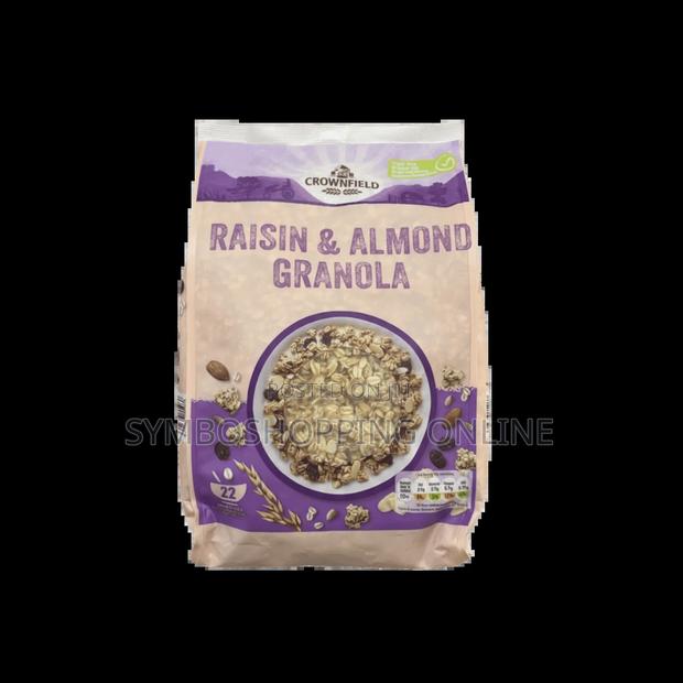 Crownfield Raisin Almond Granola