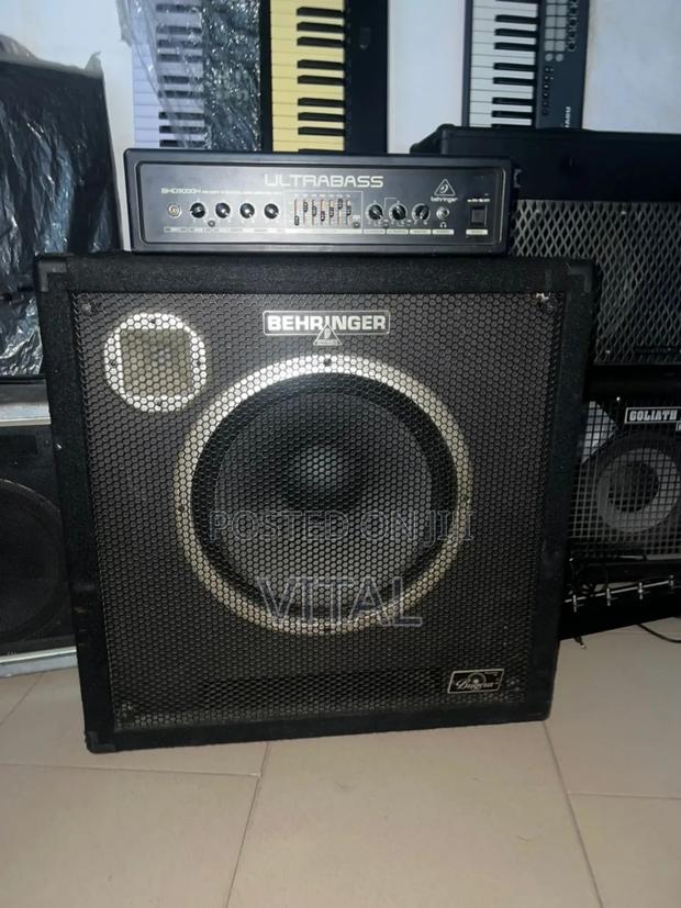 Behringer Ultrabass Head and Tail photo 2