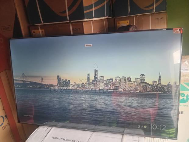 Comfortable TCL Digital Uhd · Photo 4