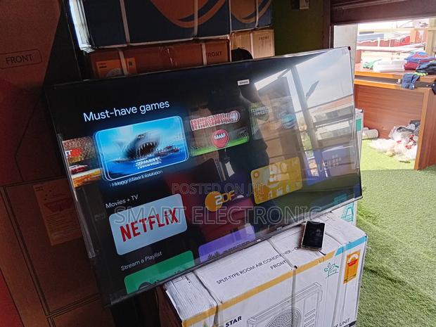 Compact and Powerful TCL 55inches · Photo 4