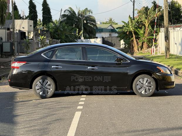 Nissan Sentra SV 4dr Sedan (1.8L 4cyl CVT) 2014 Black