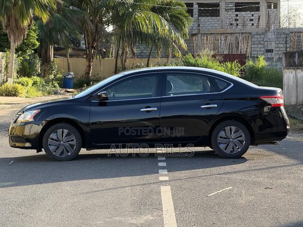 Nissan Sentra SV 4dr Sedan (1.8L 4cyl CVT) 2014 Black