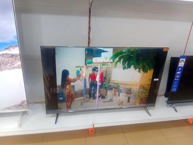 Frameless TCL 43inches Smart Television Smart TCL · Photo 4