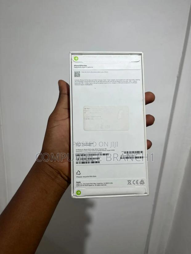 New Apple iPhone 16 Pro Max 1 TB White photo 2