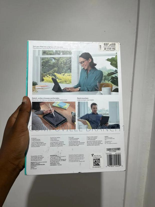 Logitech Slim Folio (7th and 8th Gen) Keyboard photo 2