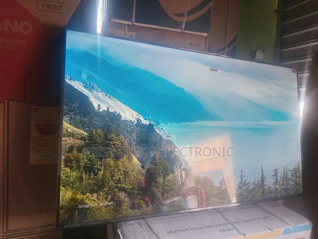 Happy Smile TCL Digital Uhd TCL Tv · Photo 4