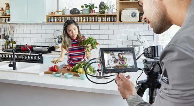 Blackmagic Video Assit