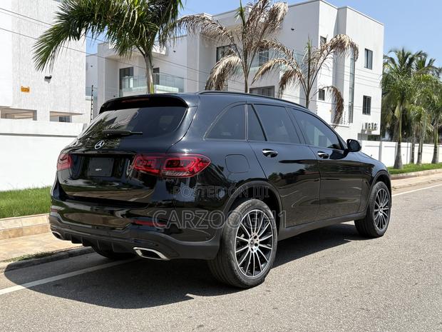 Mercedes-Benz GLC-Class 2021 Black · Photo 4