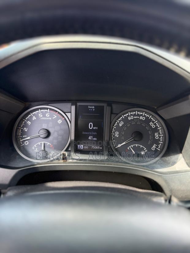 Toyota Tacoma TRD Sport 2017 White