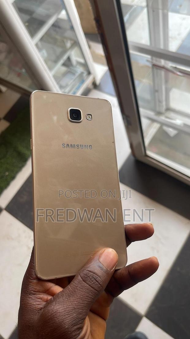 Samsung Galaxy S6 32 GB Gold photo 2