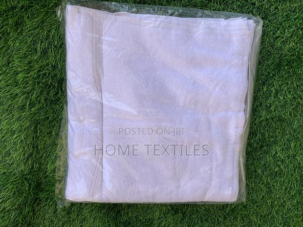 12 Pieces Floral Fluffy Duvets (Soaks Water)