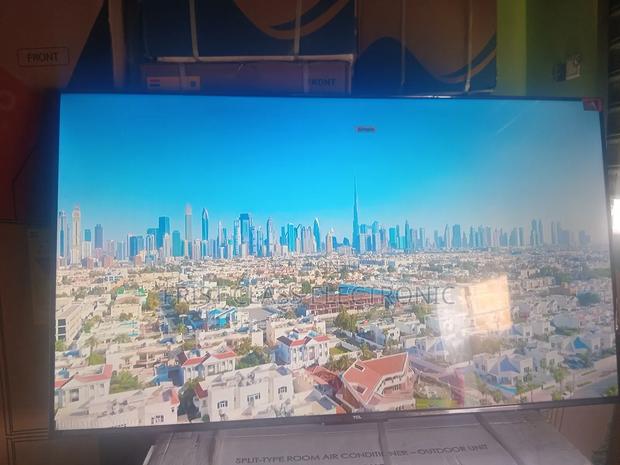 Family TCL Digital Uhd TCL Tv · Photo 3