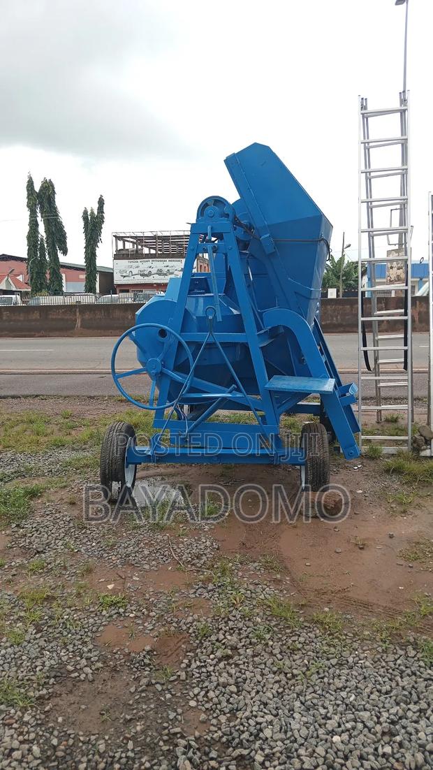 Constration Mixer Machine · Photo 2