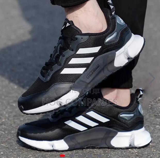 Adidas Climawarm Black/White Marathon Running Shoes · Photo 4