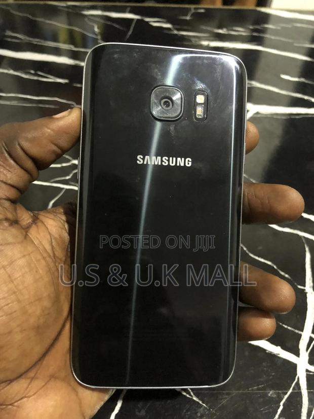 Samsung Galaxy S7 32 GB Black photo 4