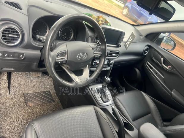 Hyundai Kona 2020 White photo 8
