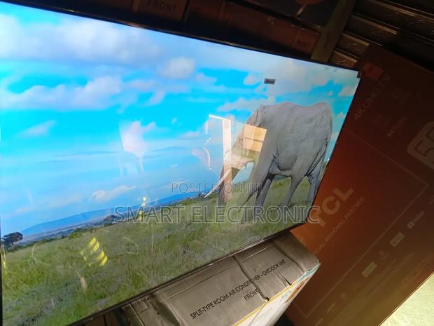 The Mirror of Modern Society Smart TCL 55inches · Photo 3