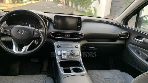 Hyundai Santa Fe SEL 2021 Black