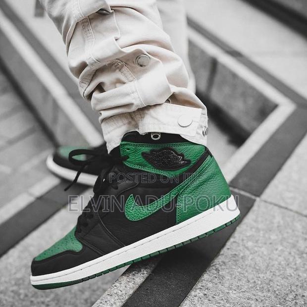 Air Jordan 1 Retro High in Different Colours , Swipe > · Photo 3