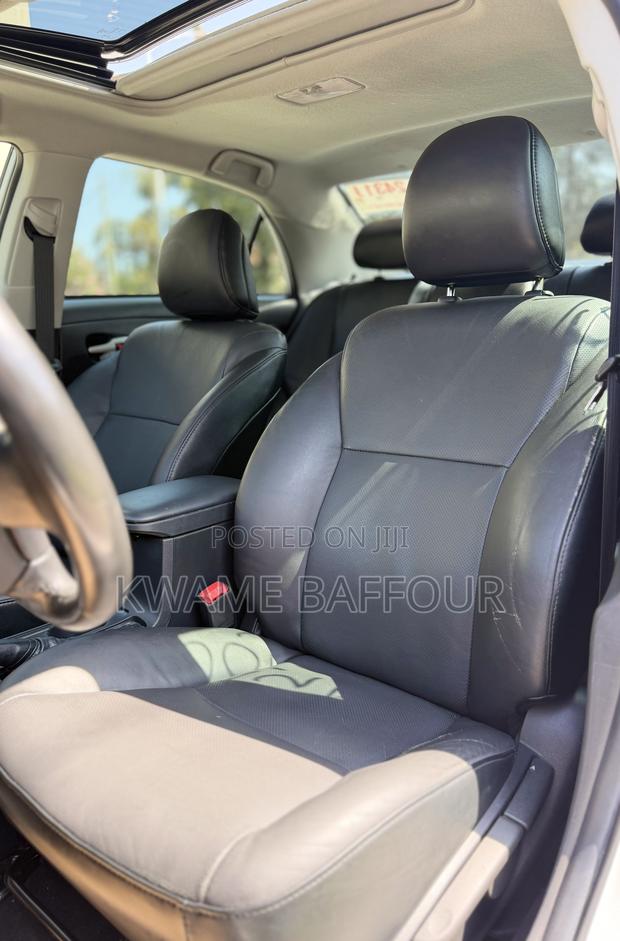 Toyota Corolla 2012 White