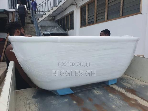 Freestanding Bathtub- Acrylic · Photo 4