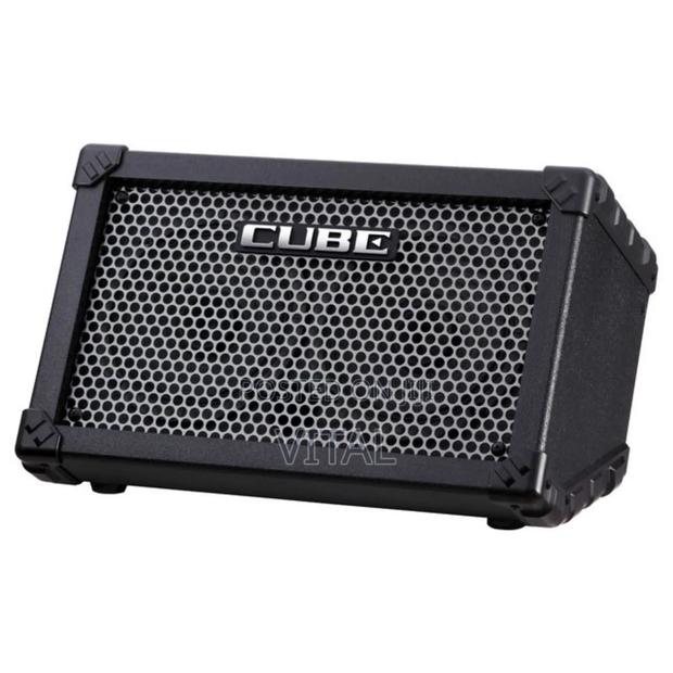 Roland Cube Street