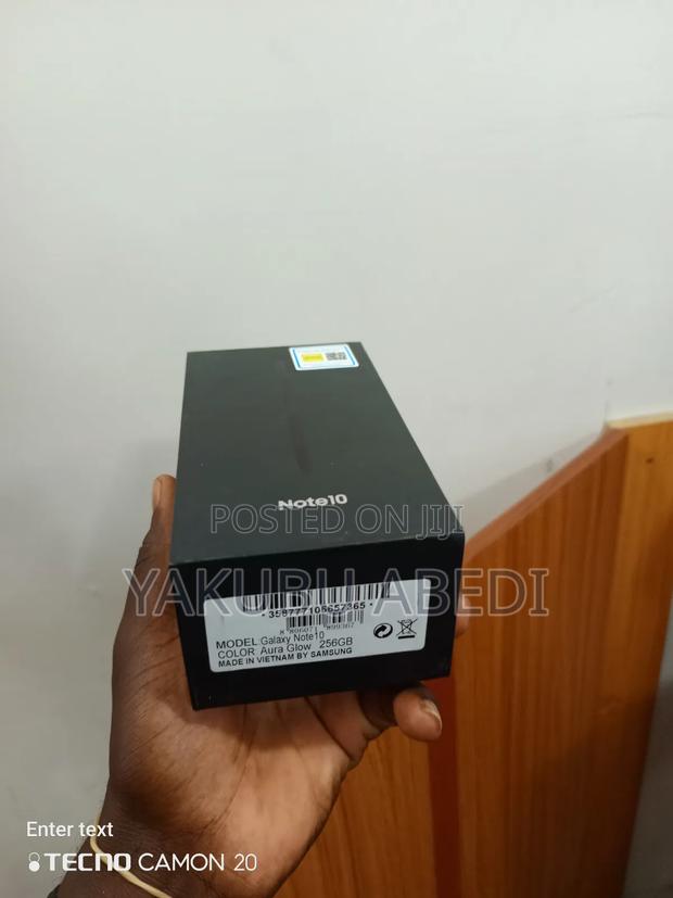 New Samsung Galaxy Note10 256 GB Black · Photo 4