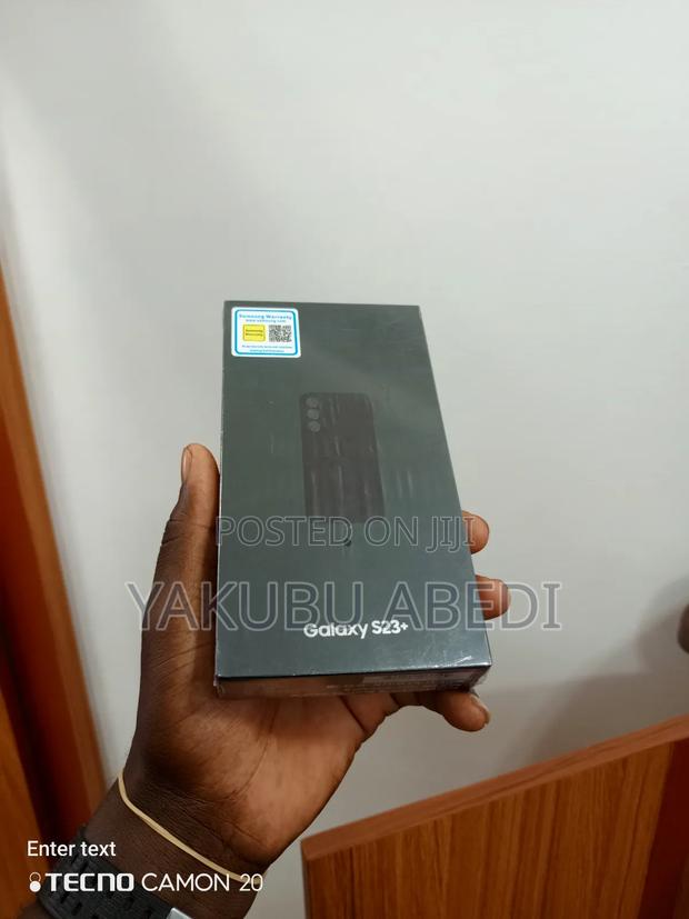 New Samsung Galaxy S23+ 256 GB Purple · Photo 3