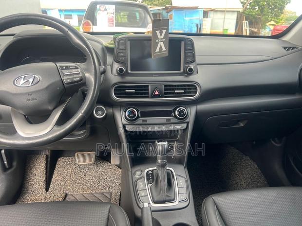 Hyundai Kona 2020 White photo 9