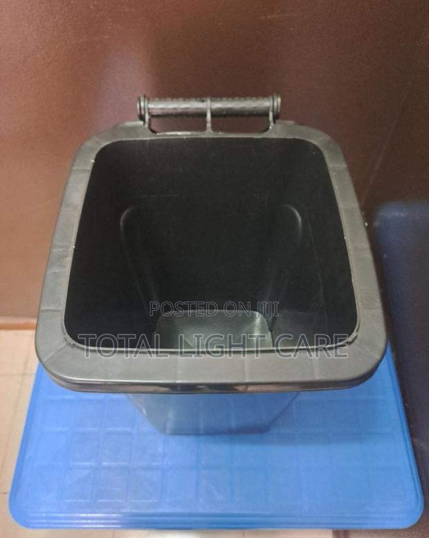 Doris Waste/Dust Bin