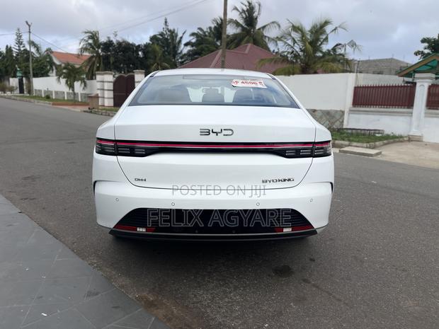 New BYD Destroyer 05 DM-i 1.5 Hybrid FWD 2024 White