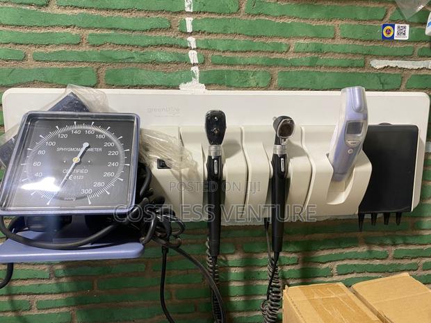 Greenlife Wall Mount Diagnostic Set · Photo 4