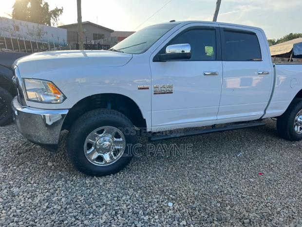 Dodge RAM 1500 5.7 Petrol AWD 2016 White