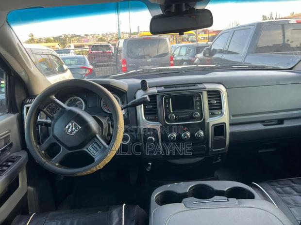 Dodge RAM 1500 5.7 Petrol AWD 2016 White