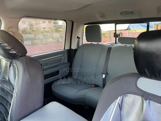 Dodge RAM 1500 5.7 Petrol AWD 2016 White