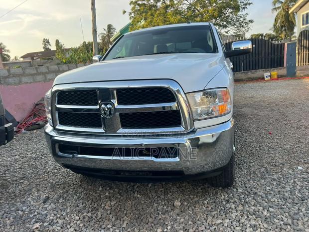 Dodge RAM 1500 5.7 Petrol AWD 2016 White