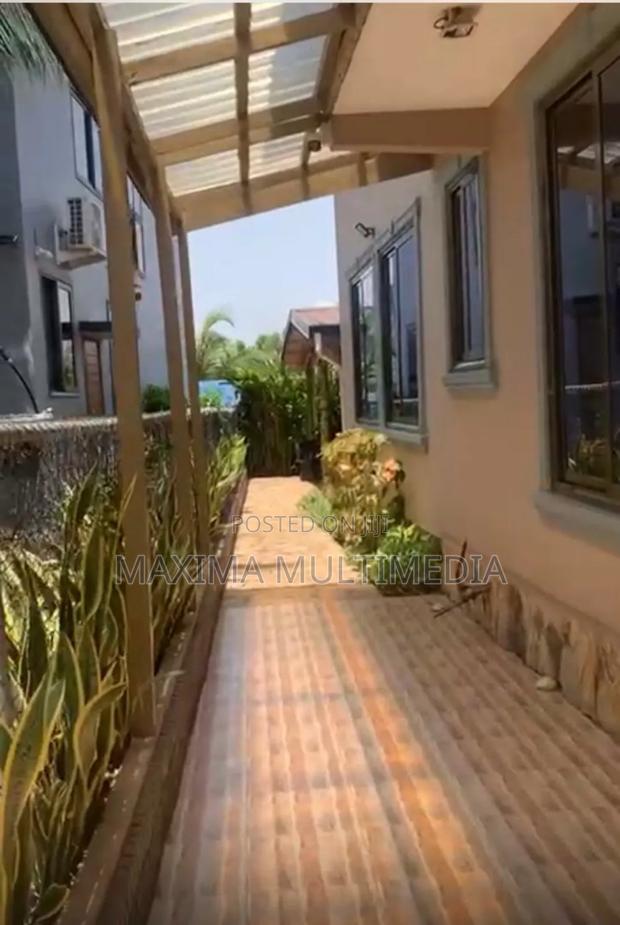 6bdrm House in Appolonia City, Accra Metropolitan for rent photo 4