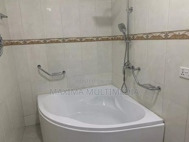 6bdrm House in Appolonia City, Accra Metropolitan for rent photo 16