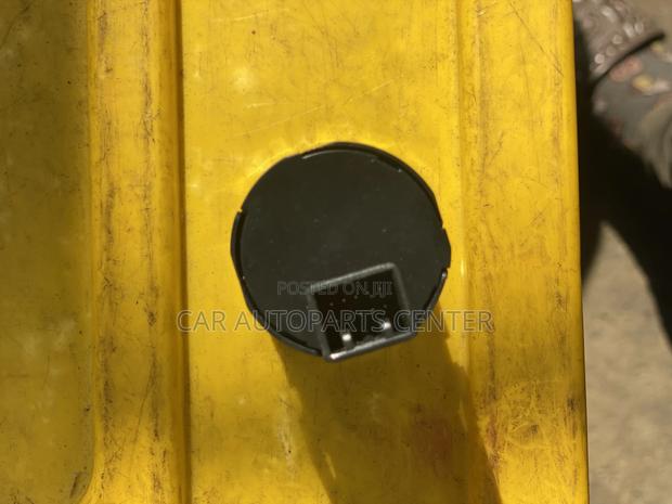 Honda HRV Pushstart Switch photo 2