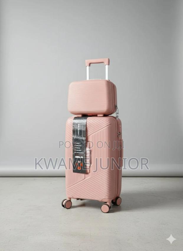 Two in One Luggage Small Size Hand Luggage and a Cosmetic Bag photo 2