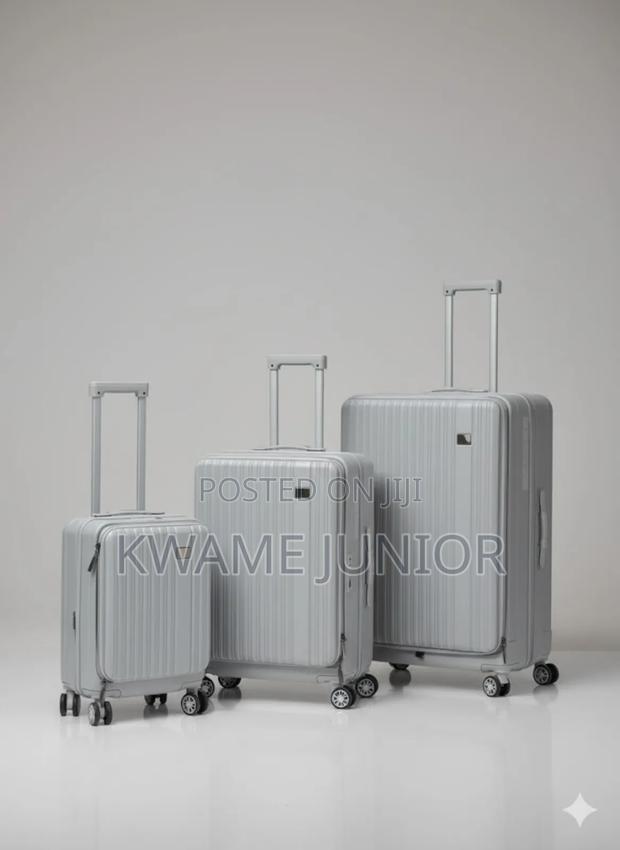Luxurious Three in One Luggage Large 28 Medium 24 Small 20
