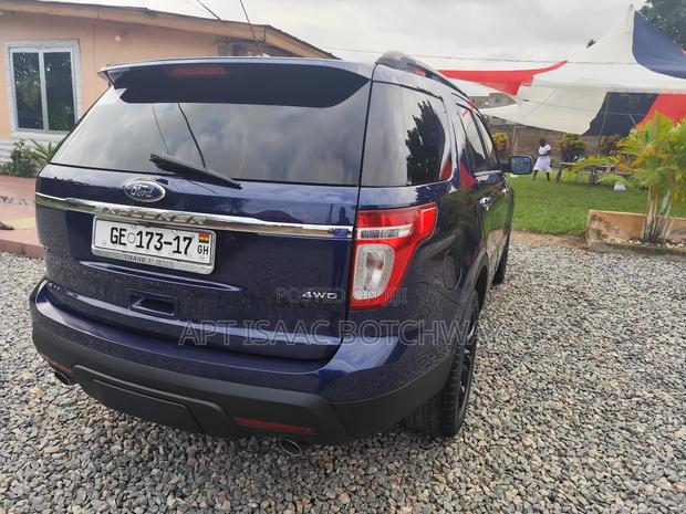 Ford Explorer Base 4dr 4x4 (3.5L 6cyl 6A) 2013 Blue